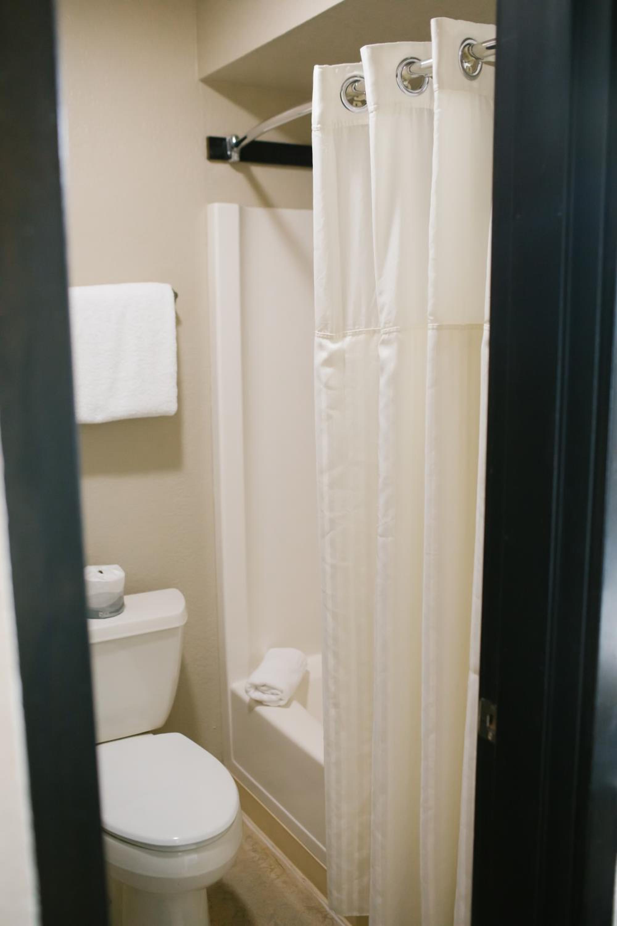 Earthbox Inn & Spa