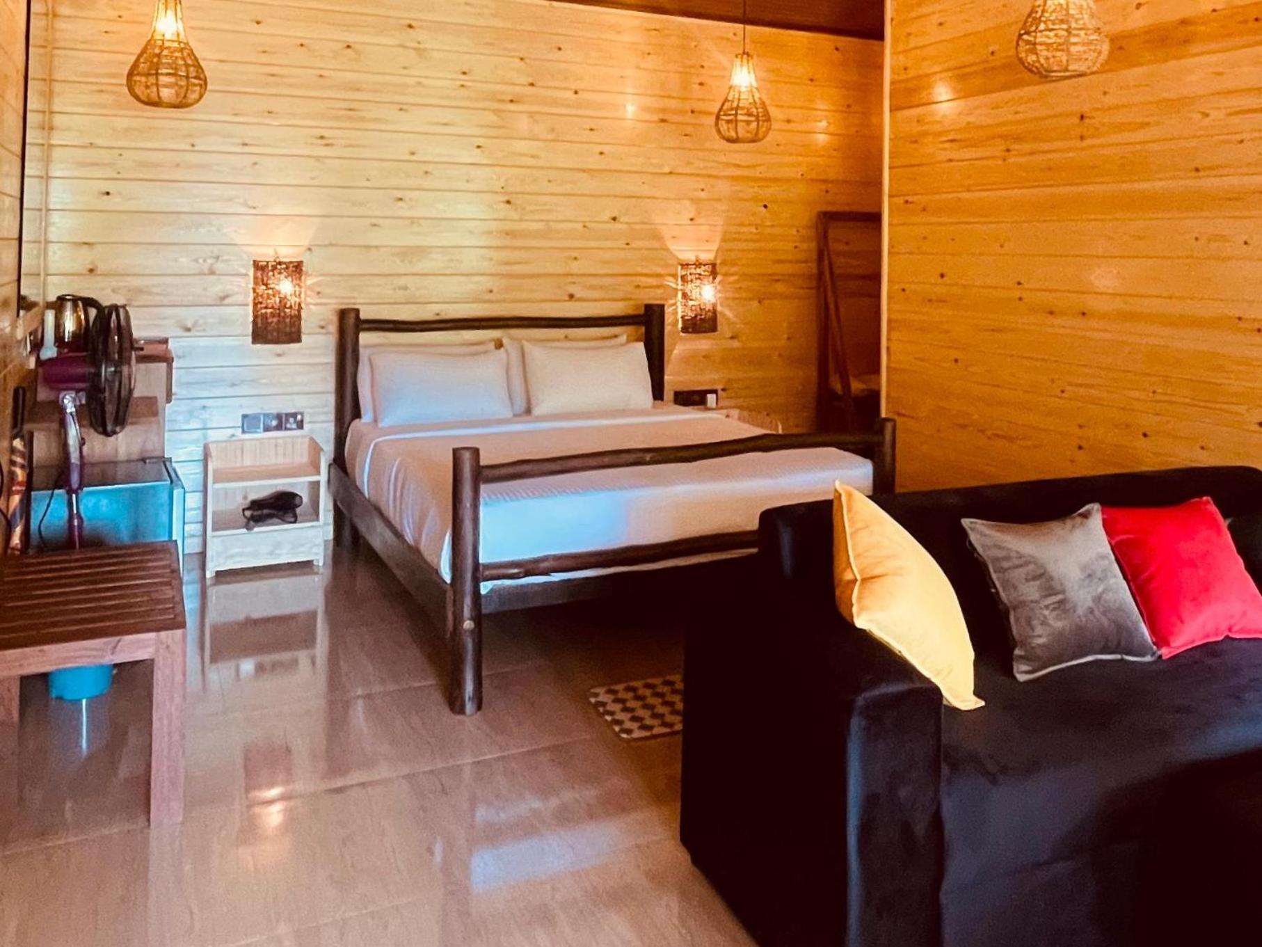 Ella Wood Cabin