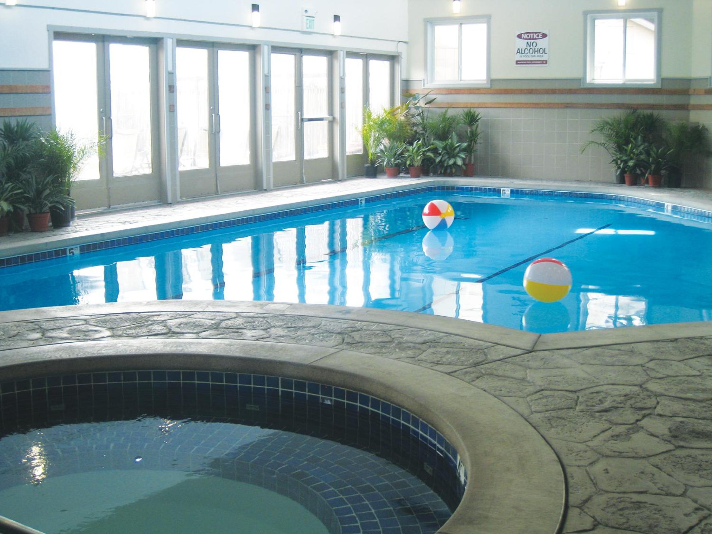 Earthbox Inn & Spa