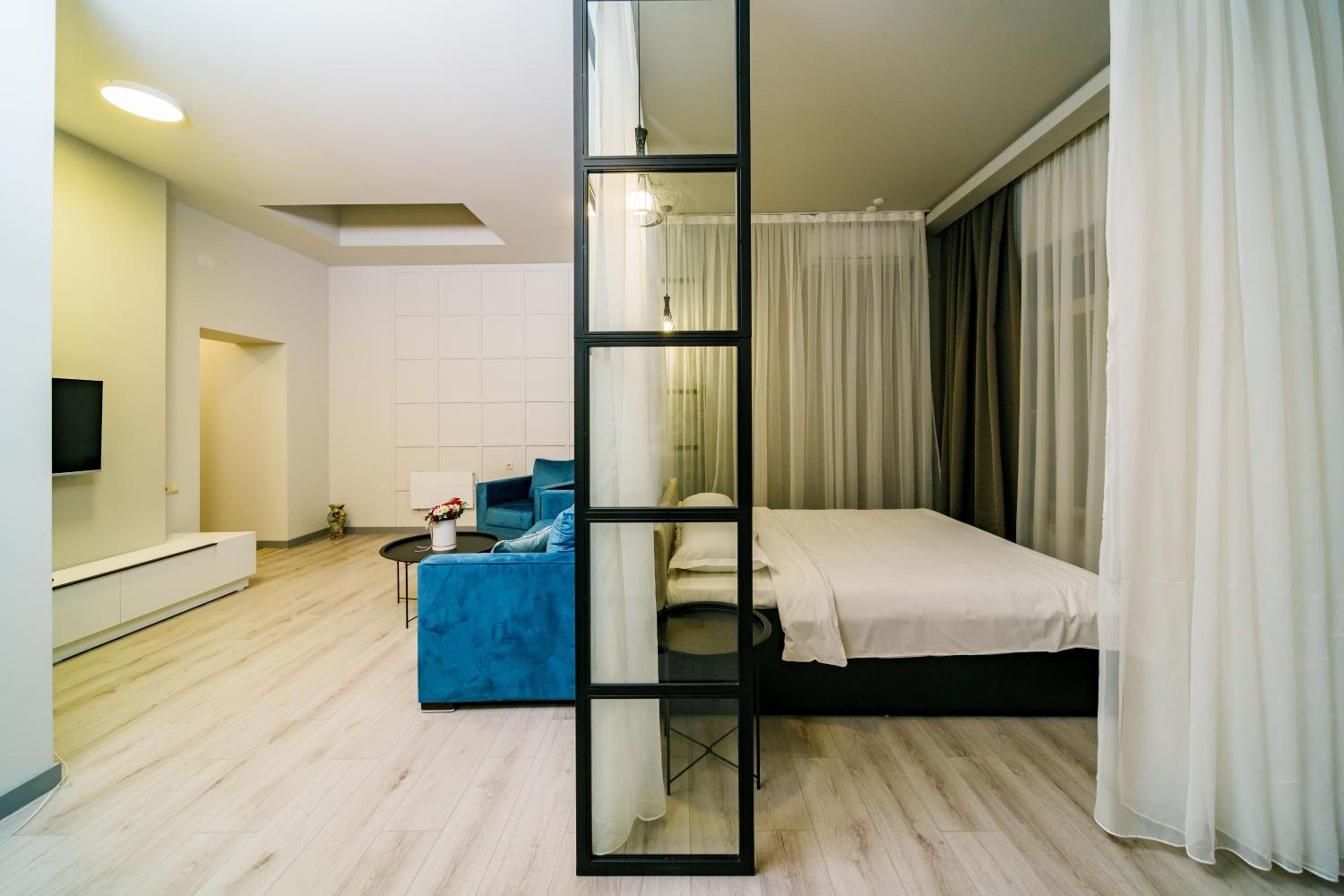 Rooftop Cityview Apartment by Sweet Home