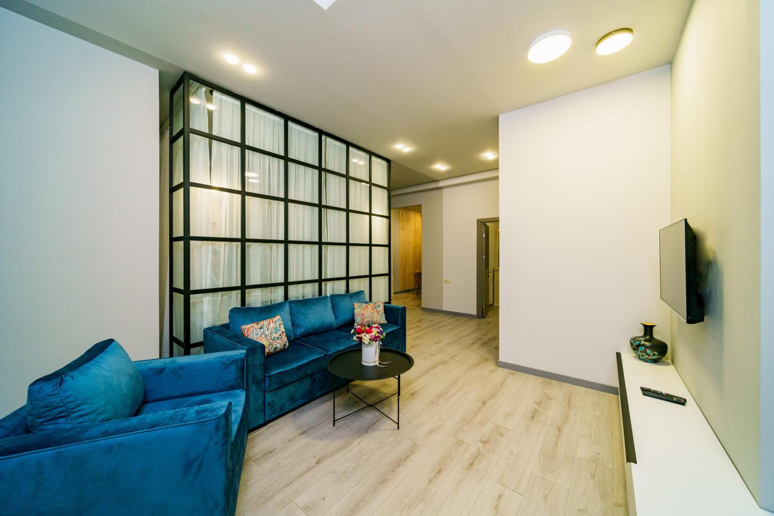 Rooftop Cityview Apartment by Sweet Home