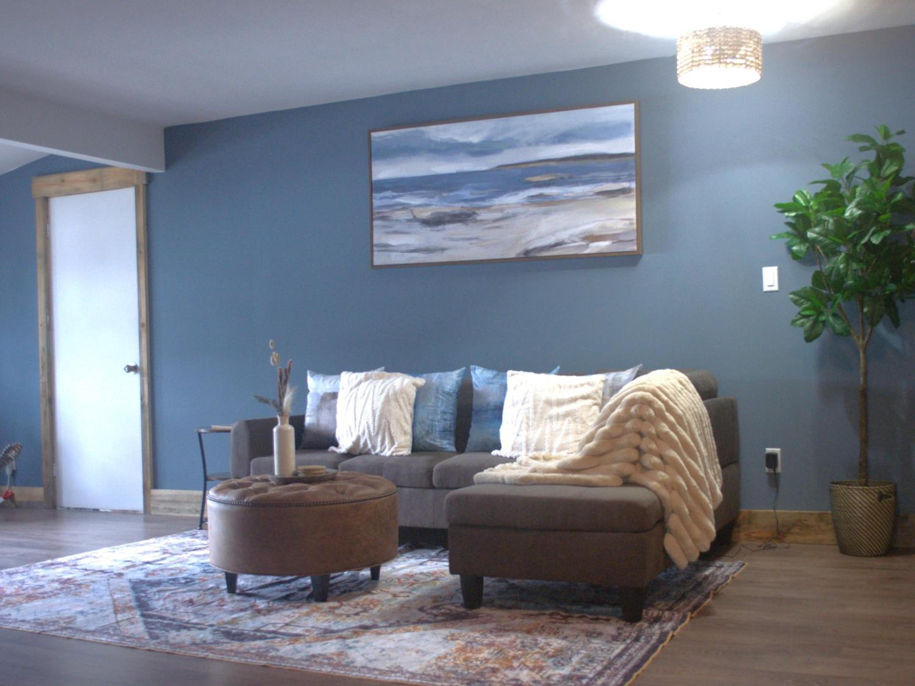 Escape to Corry Lake Cottage