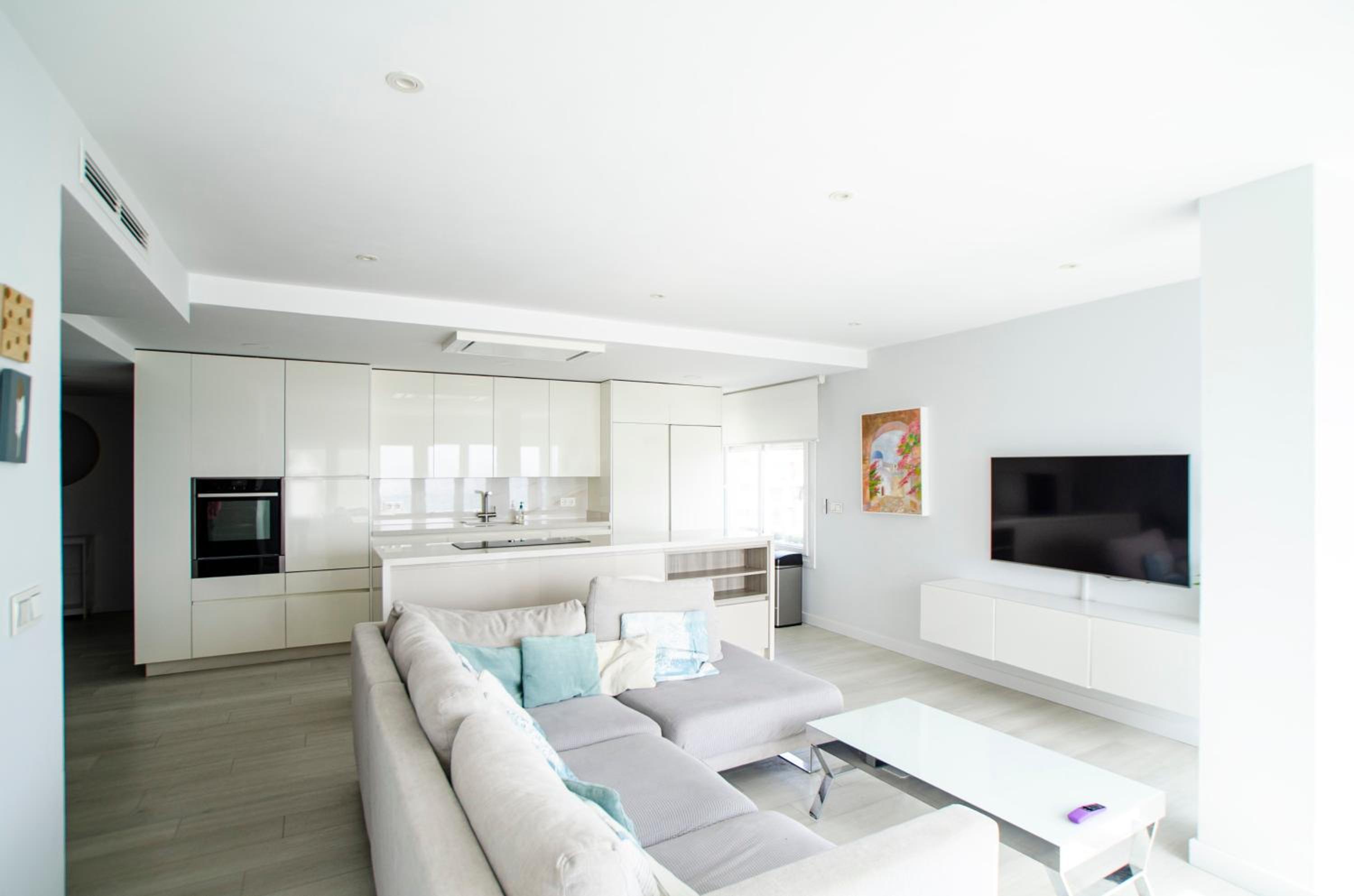 SAFARI VISTAS AL MAR - HOME RENt MALAGA view 5