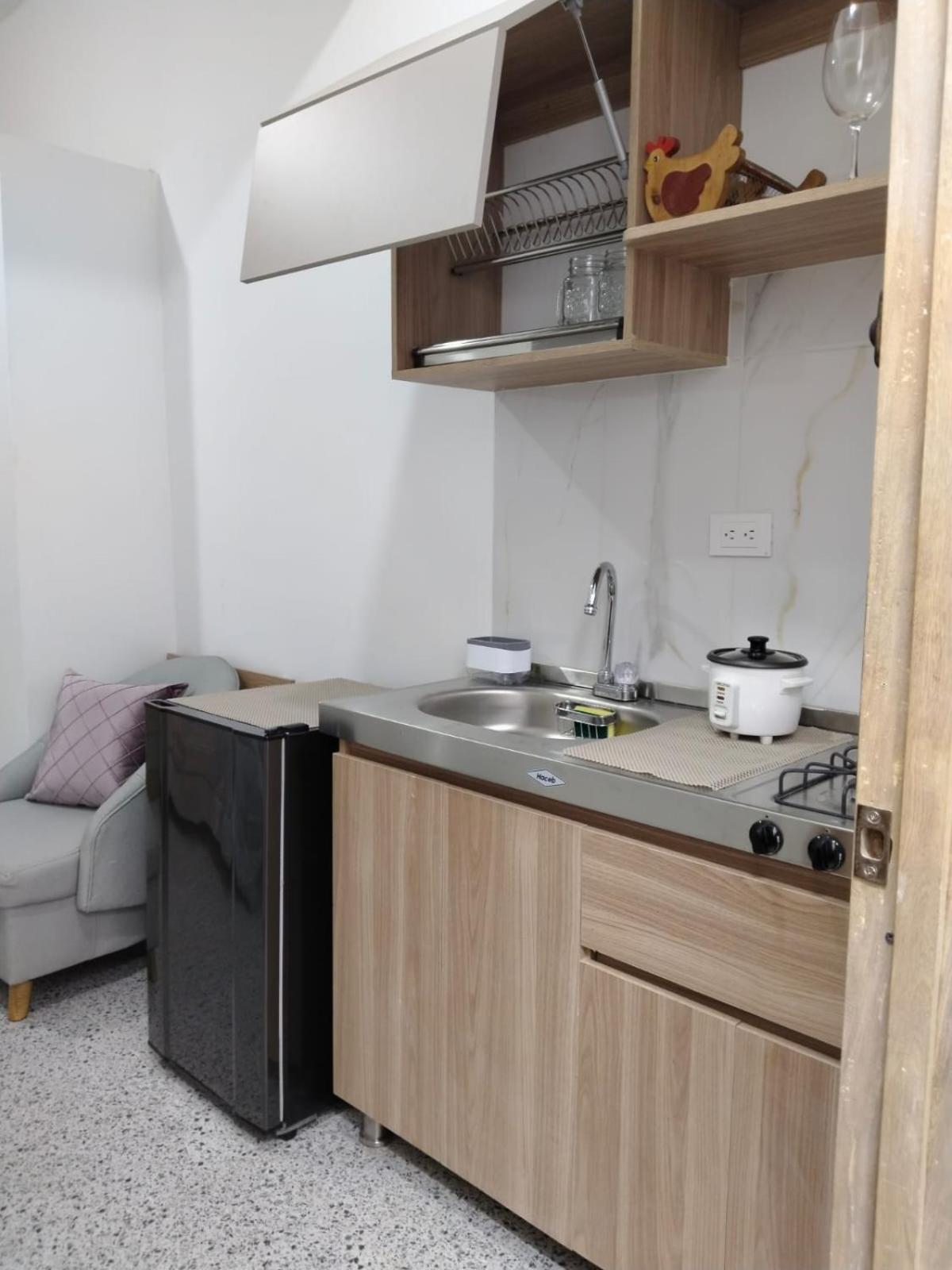ApartaEstudios JASD-Prado