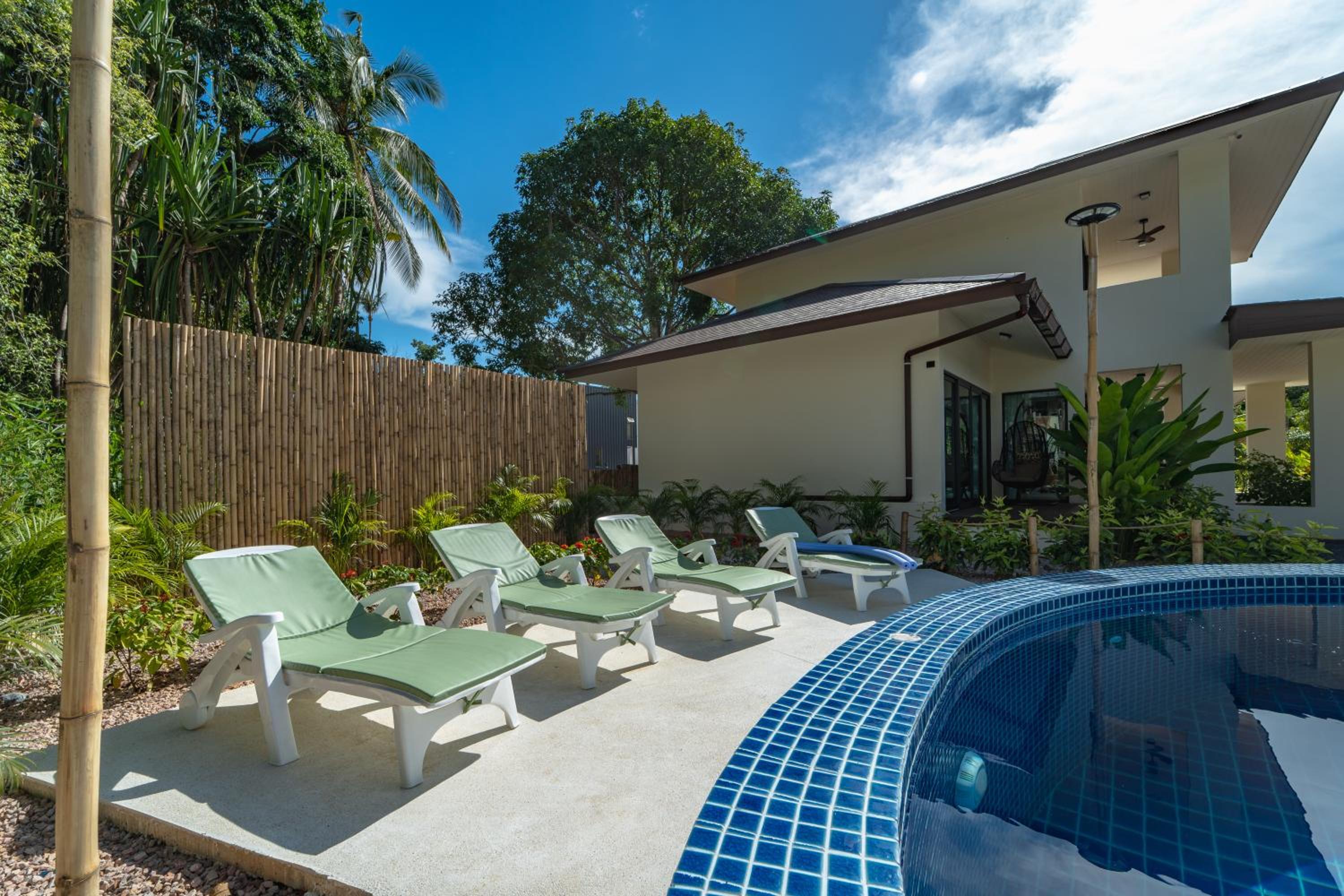 SHI Phangan Villas