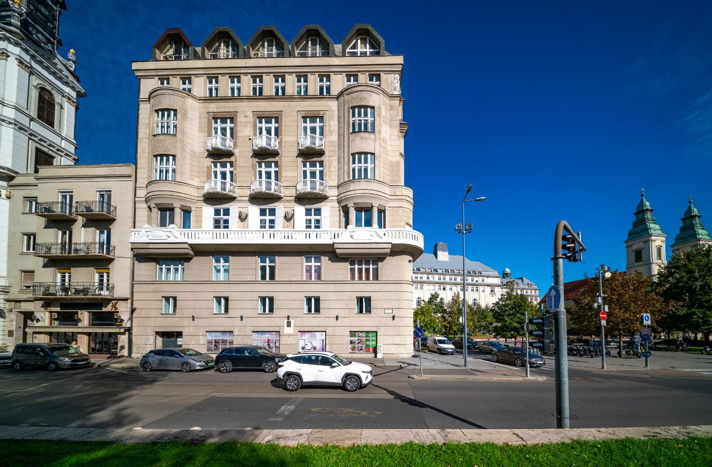 Budapest Downtown Riverfront