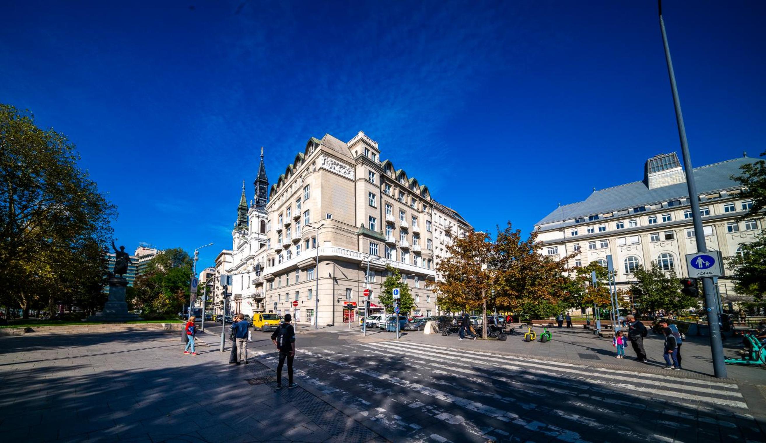 Budapest Downtown Riverfront