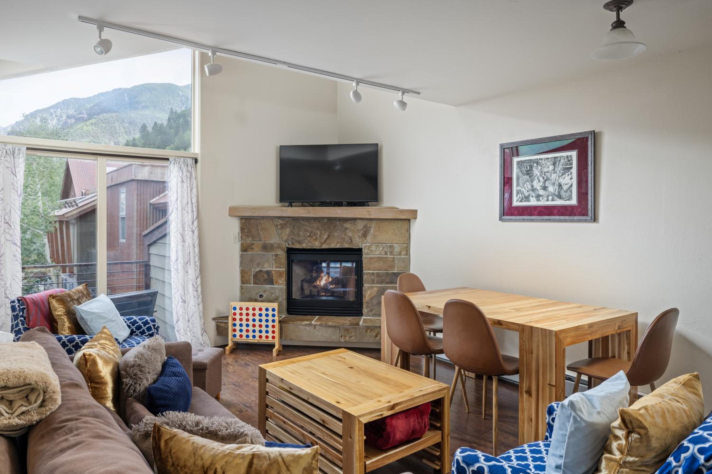 Telluride Resort View at Double Diamond - ski-in-out and hot tub! view 3