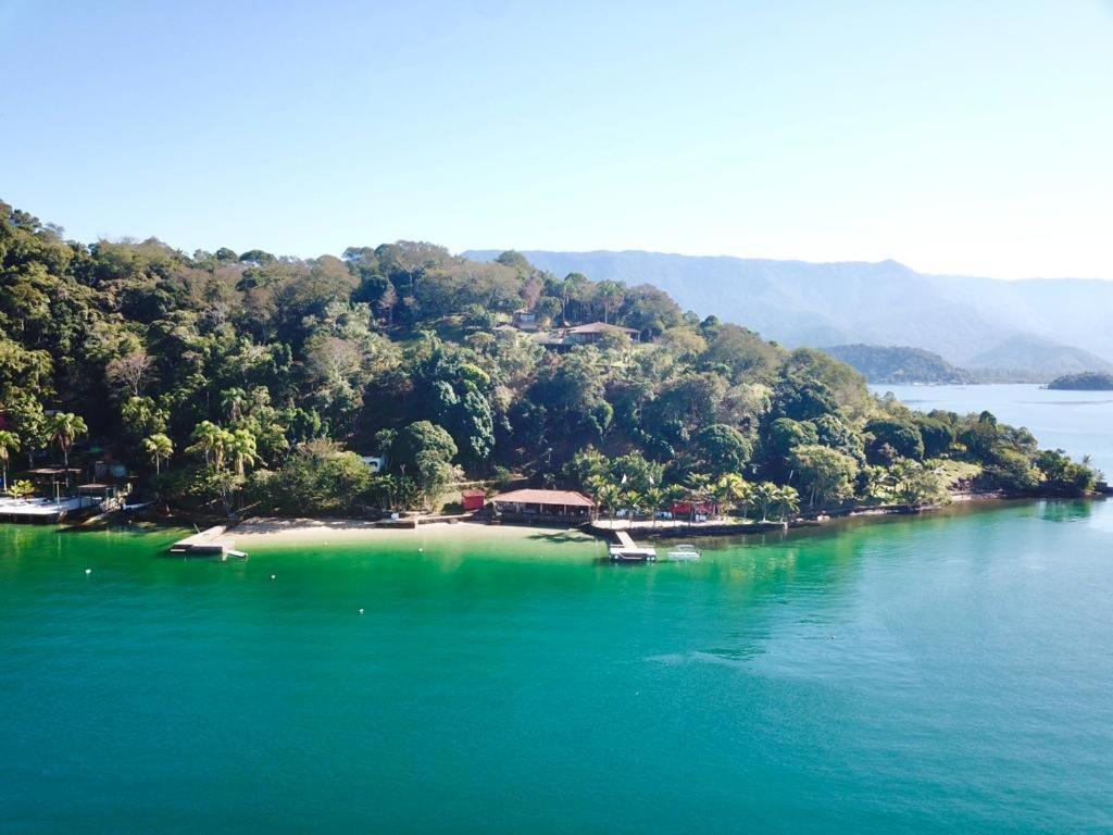 ilha em angra dos reis