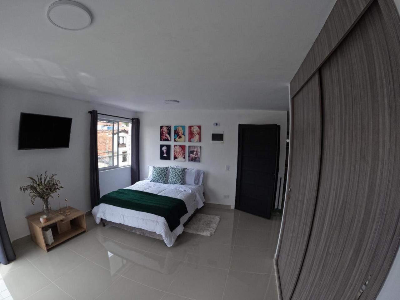 Hermoso Loft cerca al poblado y al metro