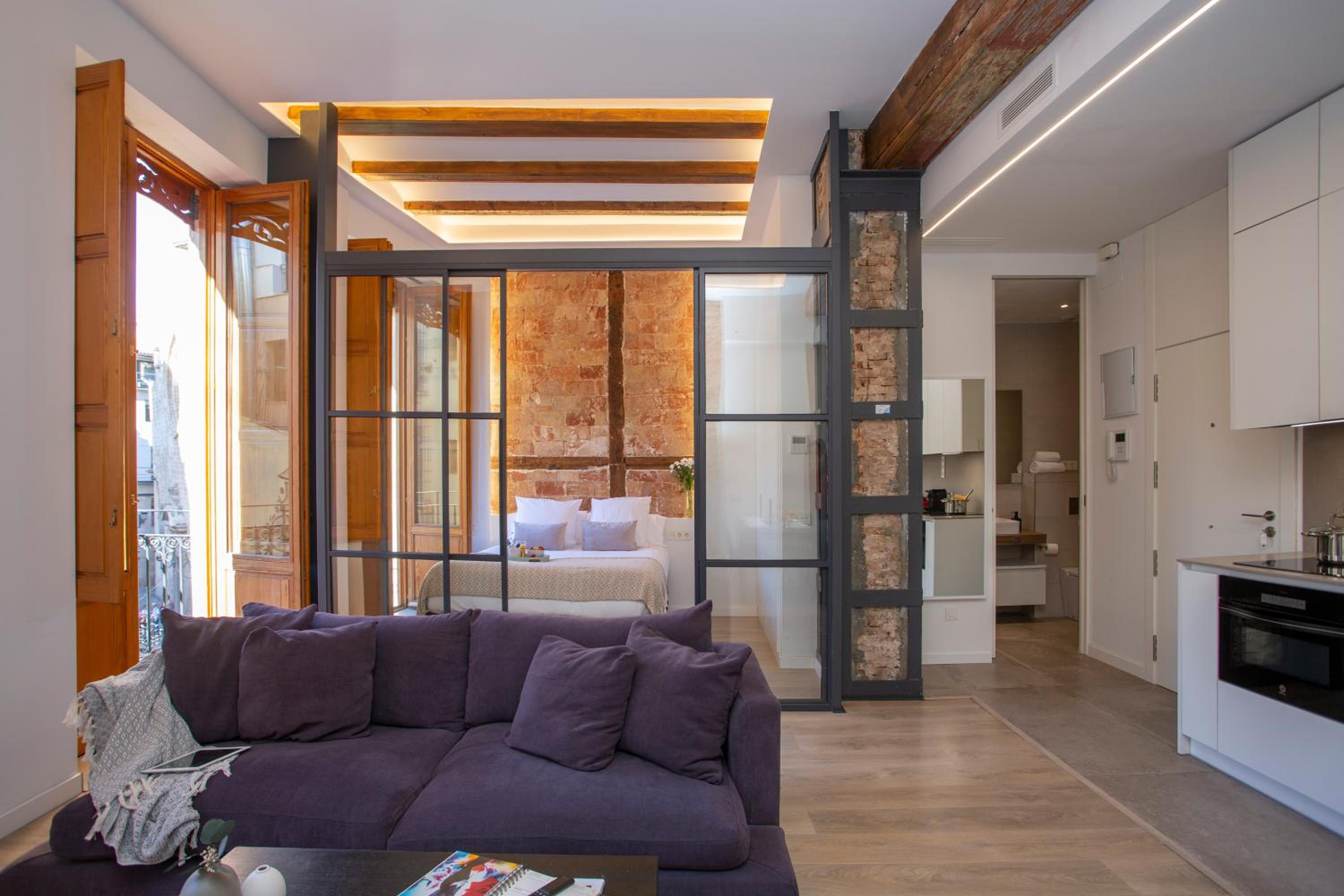 SingularStays Plaza Redonda II