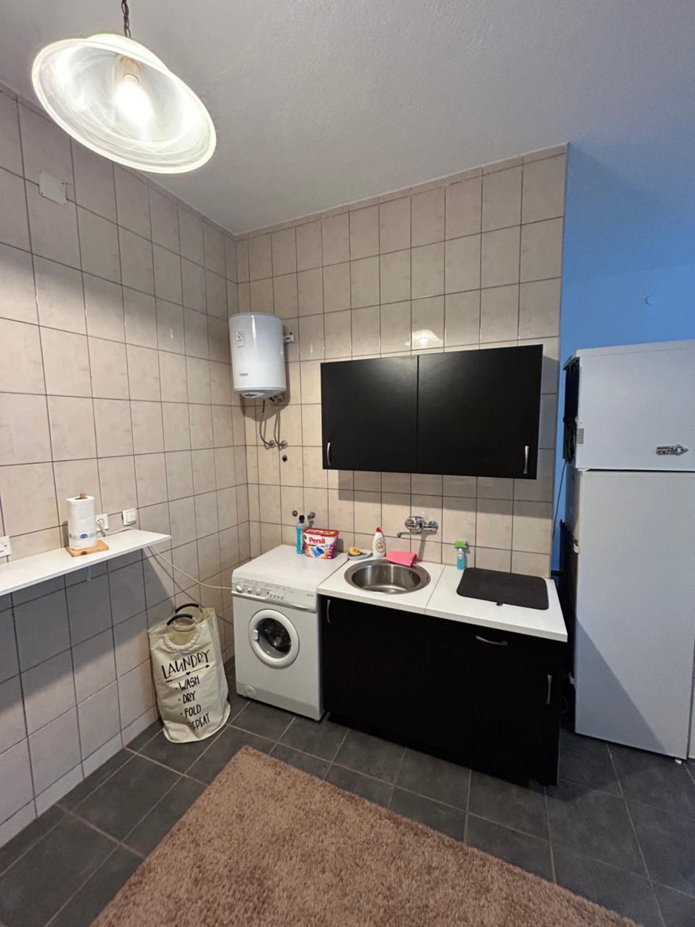La Bocca Apartment - Airport, Parking, AC, Bidet, Coffee Machine, PS3
