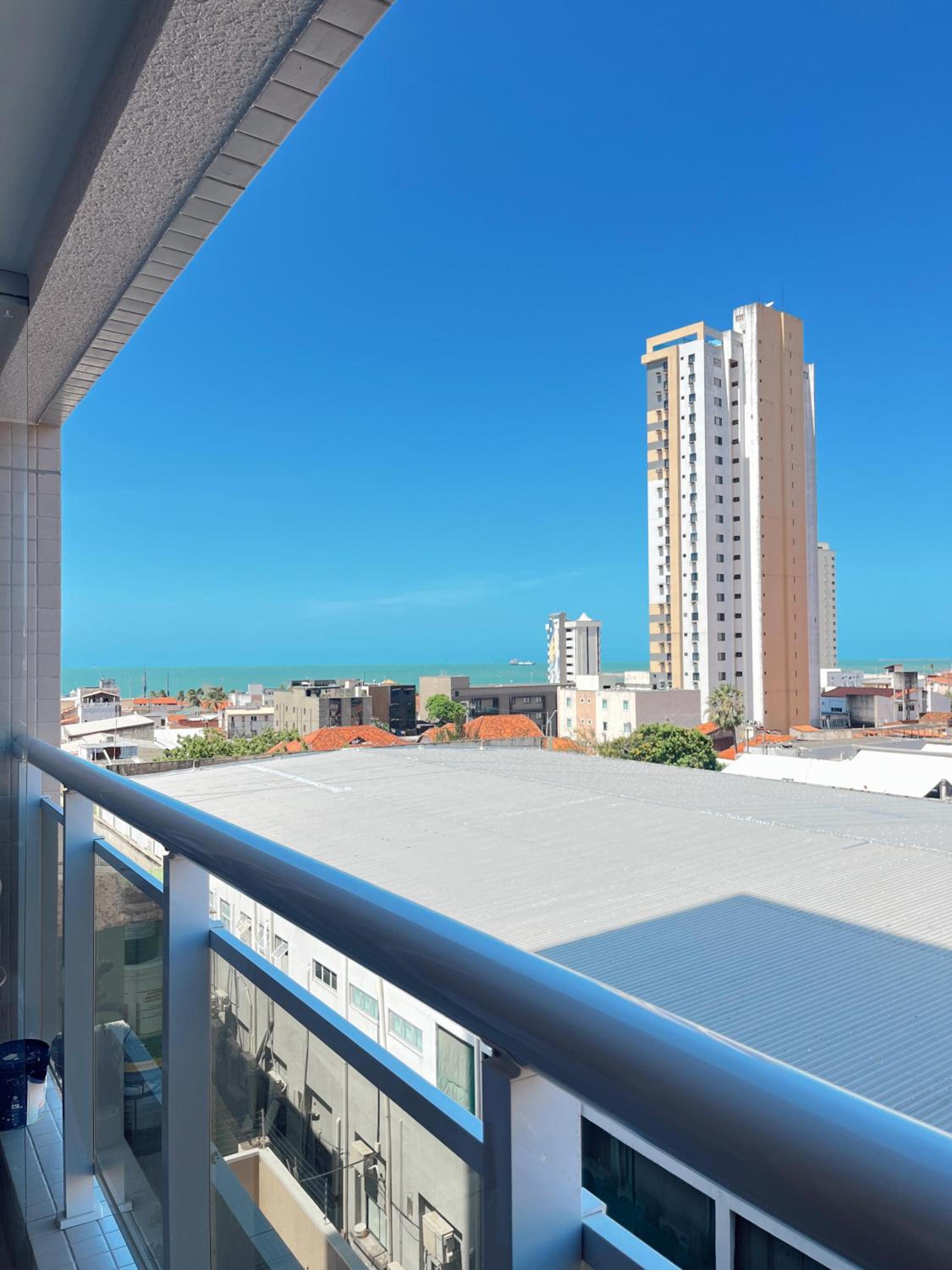 Acquarius residence estrutura de nova construção situada na praia de Iracema