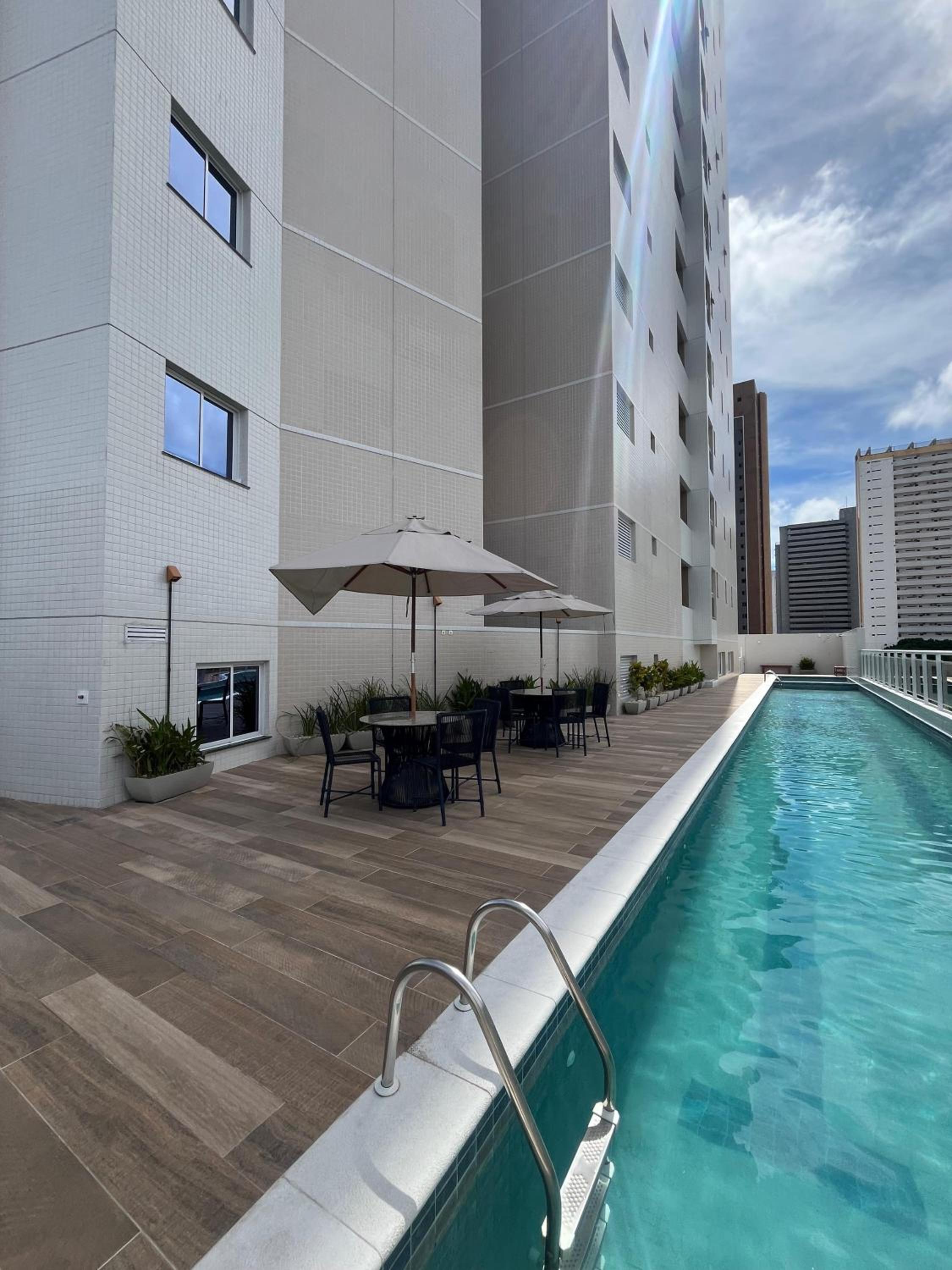 Acquarius residence estrutura de nova construção situada na praia de Iracema