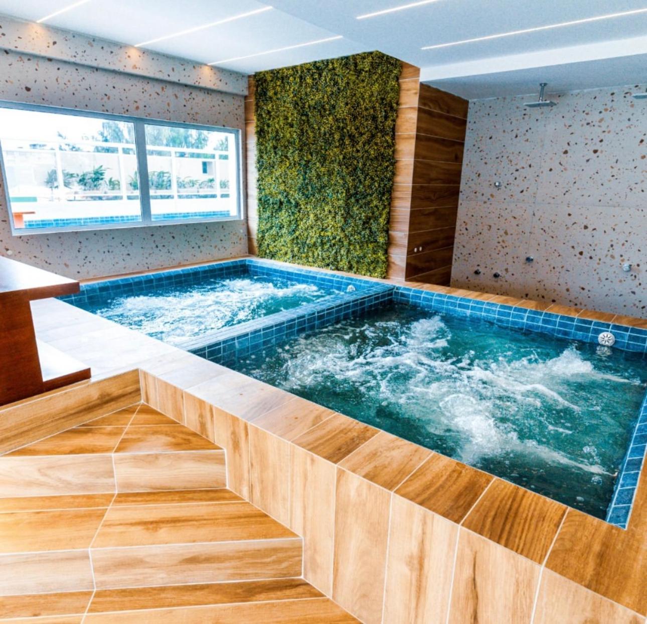 Acquarius residence estrutura de nova construção situada na praia de Iracema