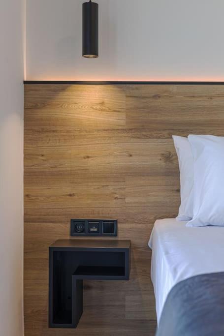 The Meta Stay - Rooftop Access Downtown Spot photo 3