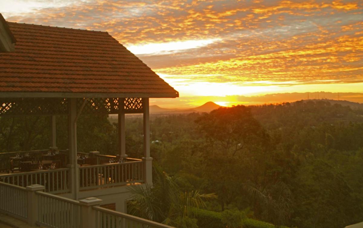Onsea House & Machweo Retreat view 5