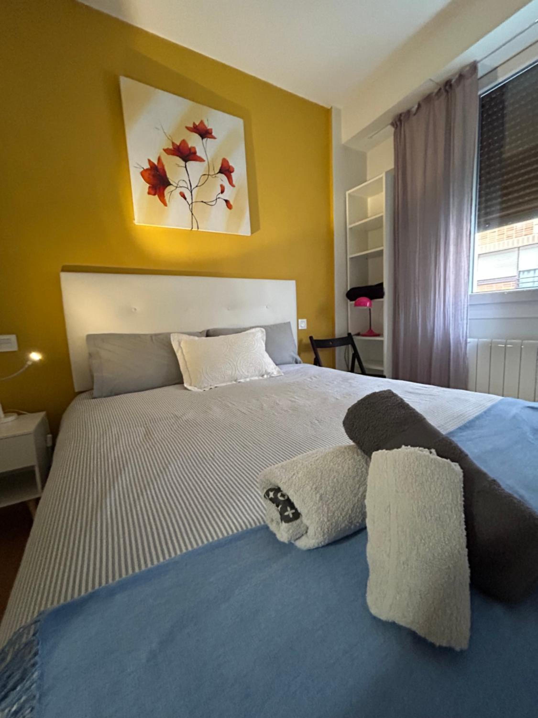 Viana Urban Apartment , Cozy 2BR Near Old Town