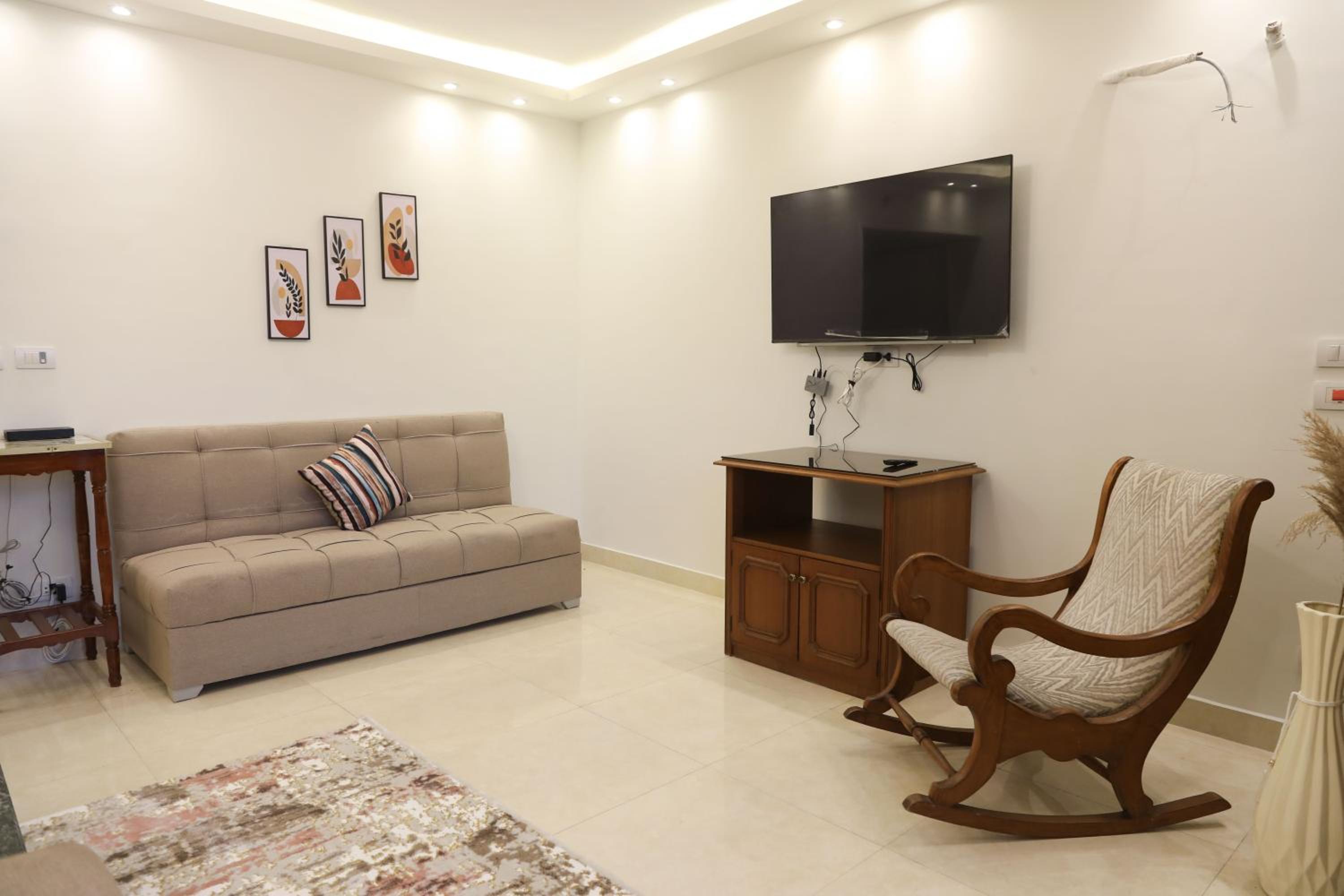 Gleem Bay Luxury Apartment