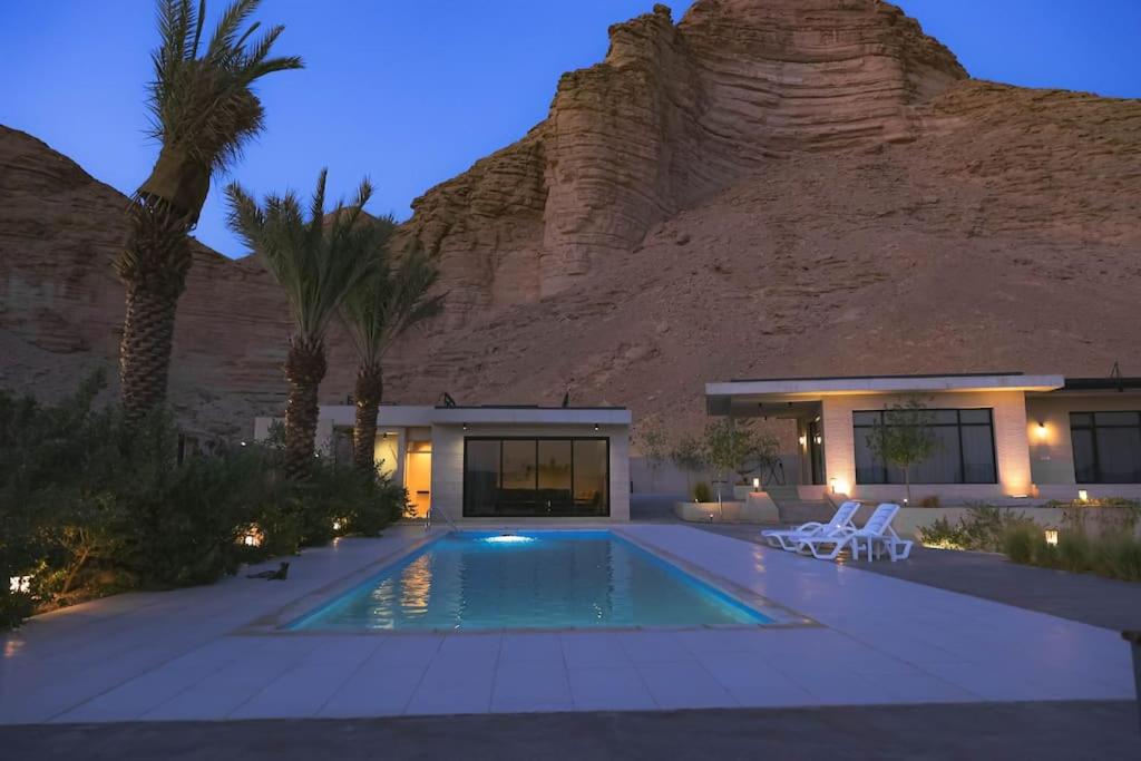Luxury Desert Farm Private Pool