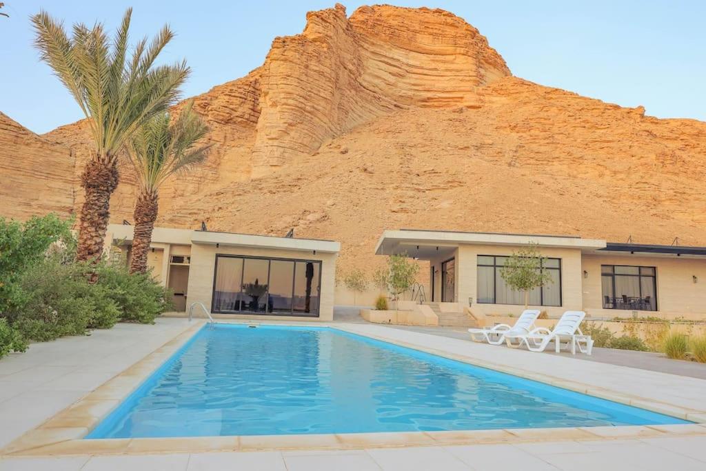 Luxury Desert Farm Private Pool
