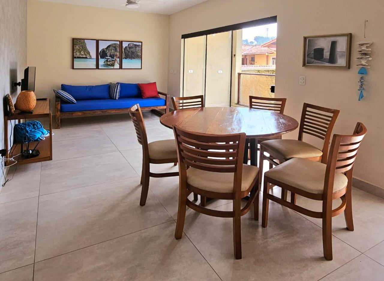 Apto com 2 dorm com churrasqueira e piscina - PG5