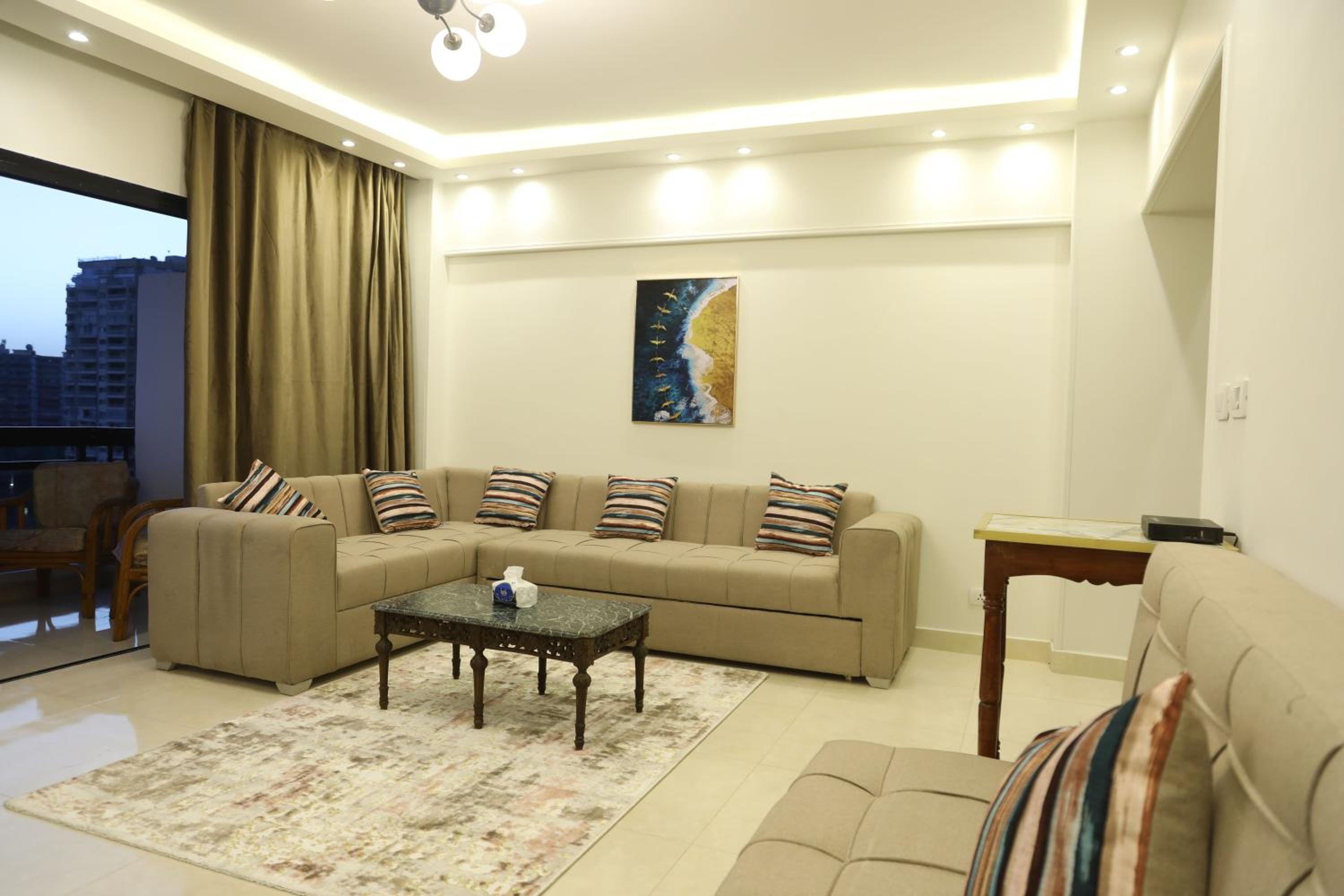Gleem Bay Luxury Apartment