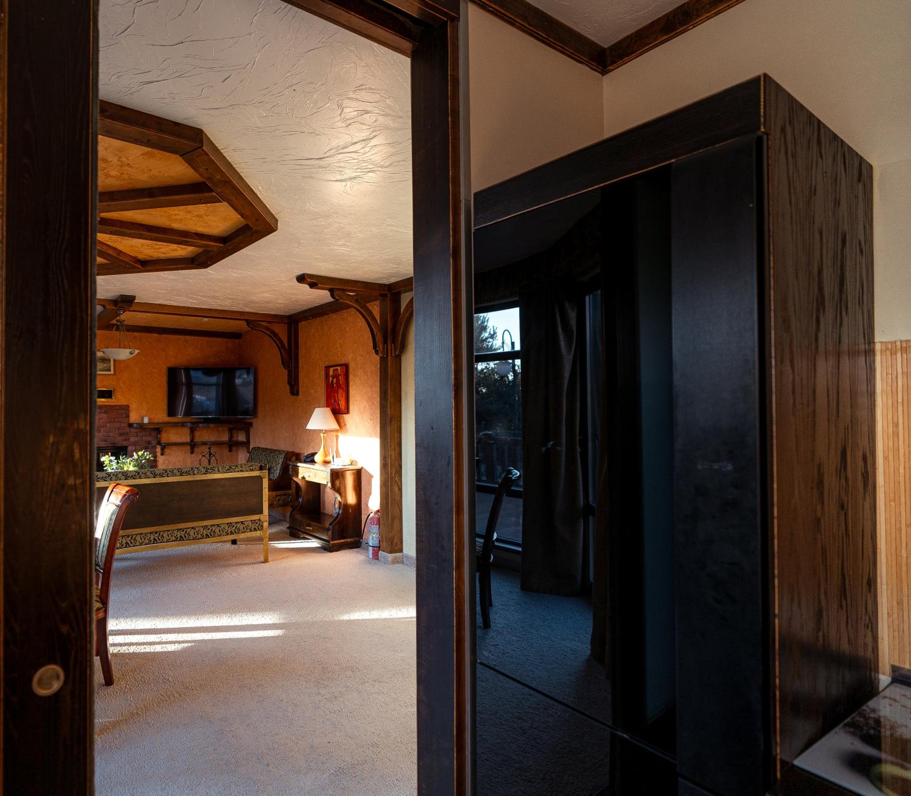 Nordian chalet next to Bukovel ski lift