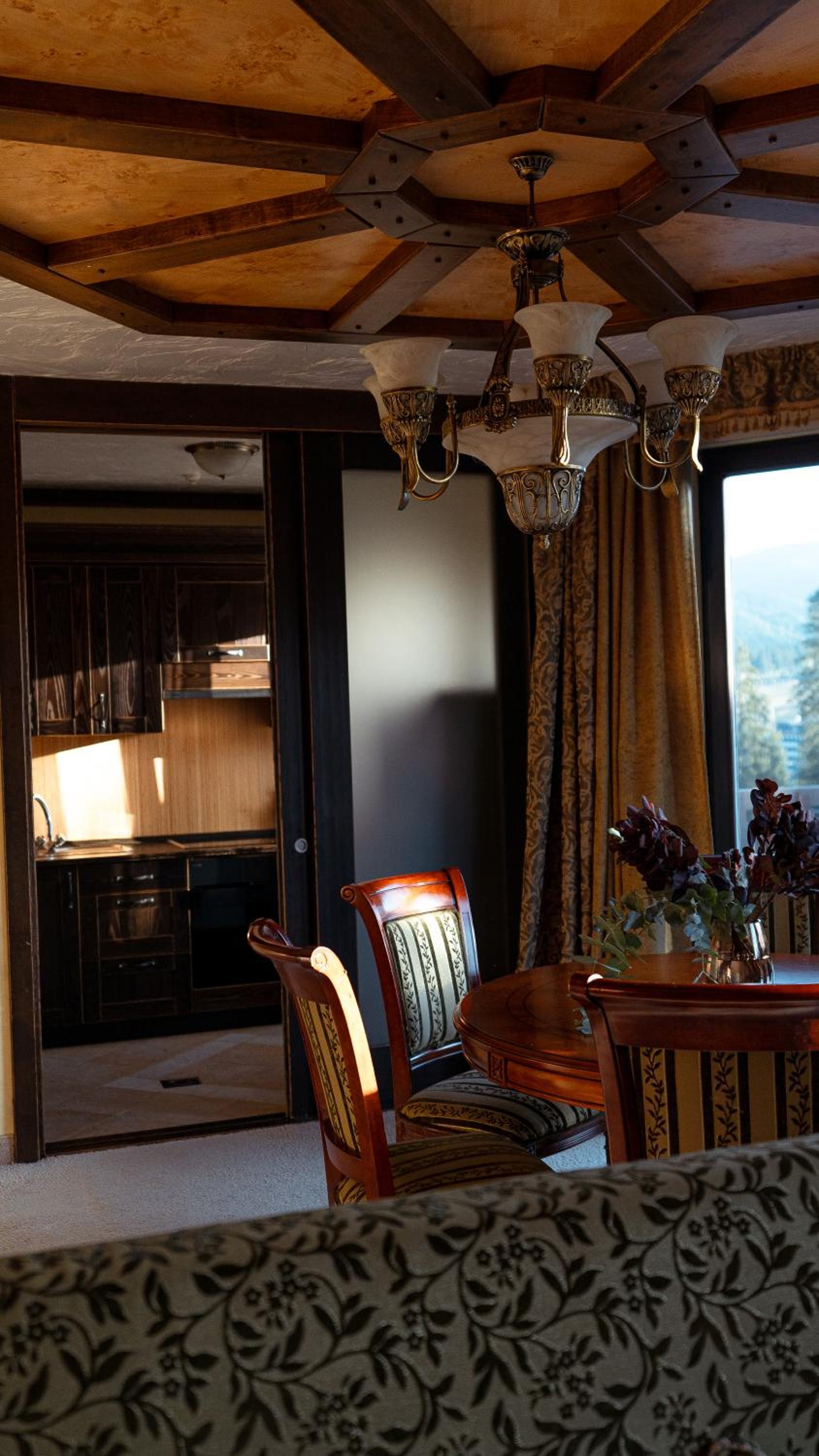 Nordian chalet next to Bukovel ski lift