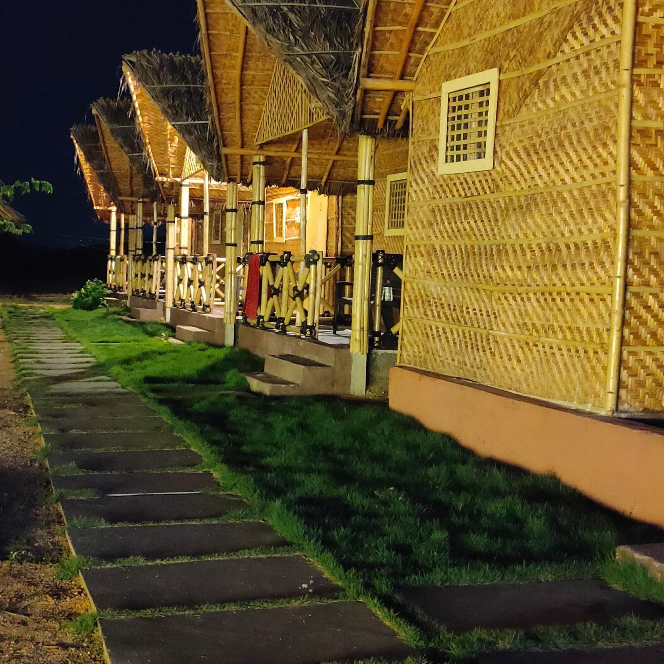 Mountain View Guesthouse Hampi