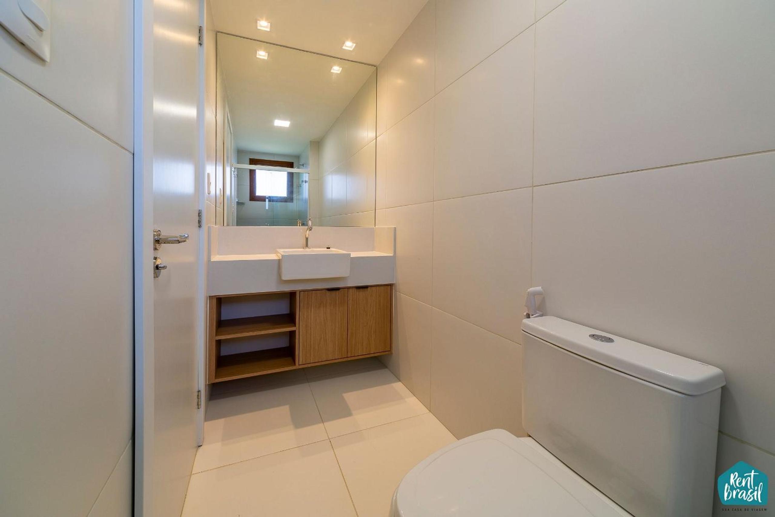 Beautiful 4-bedroom village house in Itacimirim