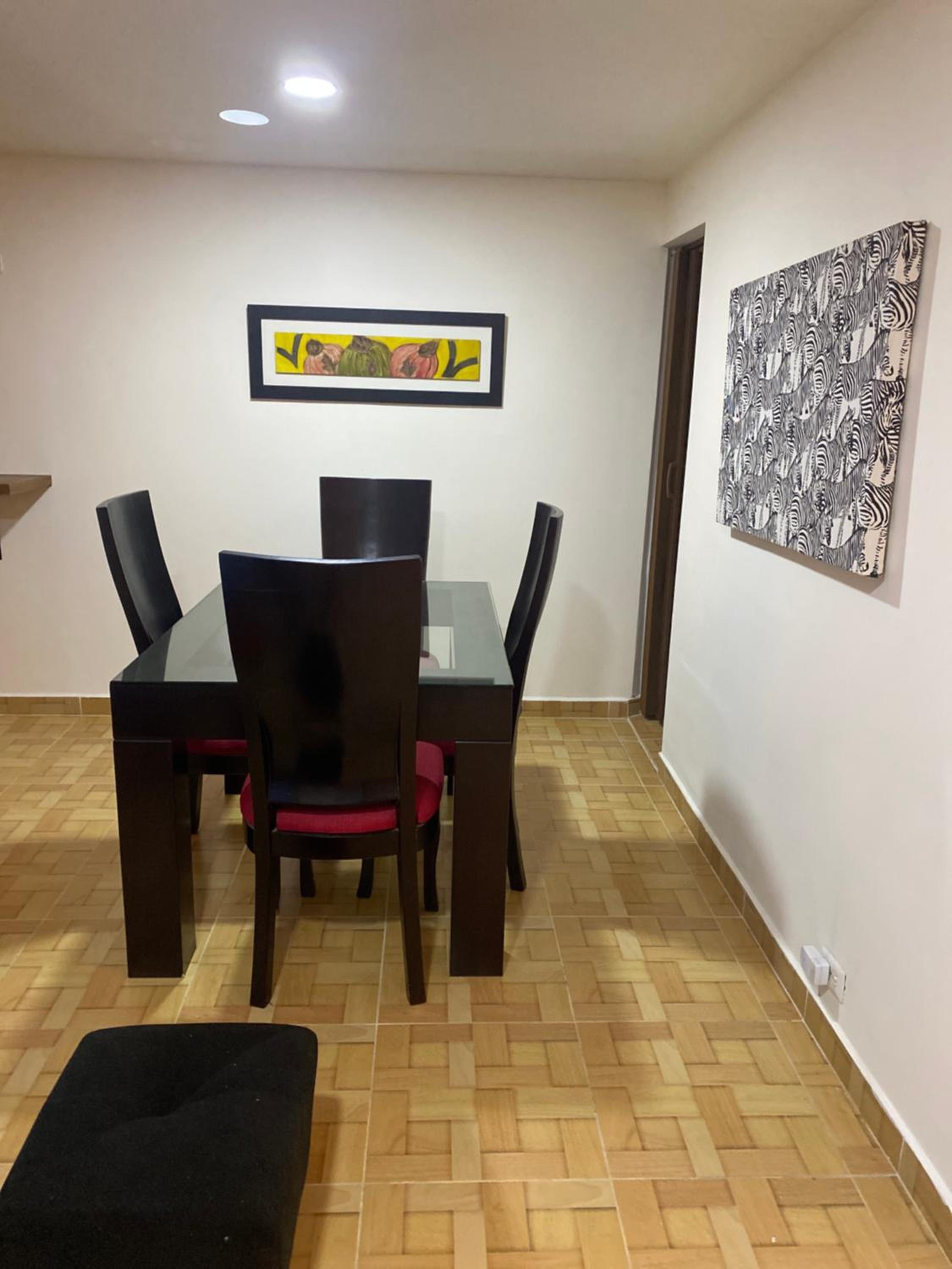 Acogedor loft, para 4 huéspedes Medellín Antioquia