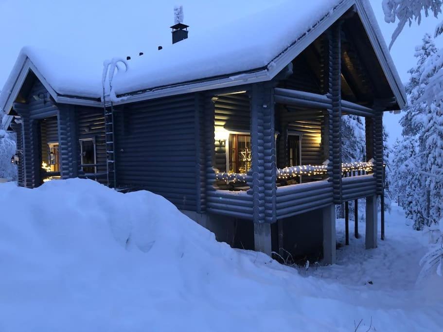 Rakkahovi in Levi Lapland