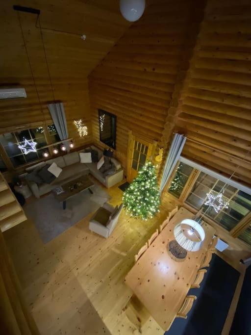 Rakkahovi in Levi Lapland