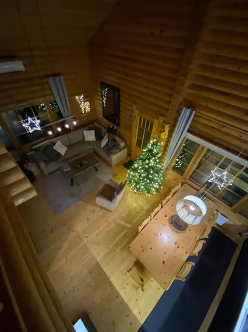 Rakkahovi in Levi Lapland
