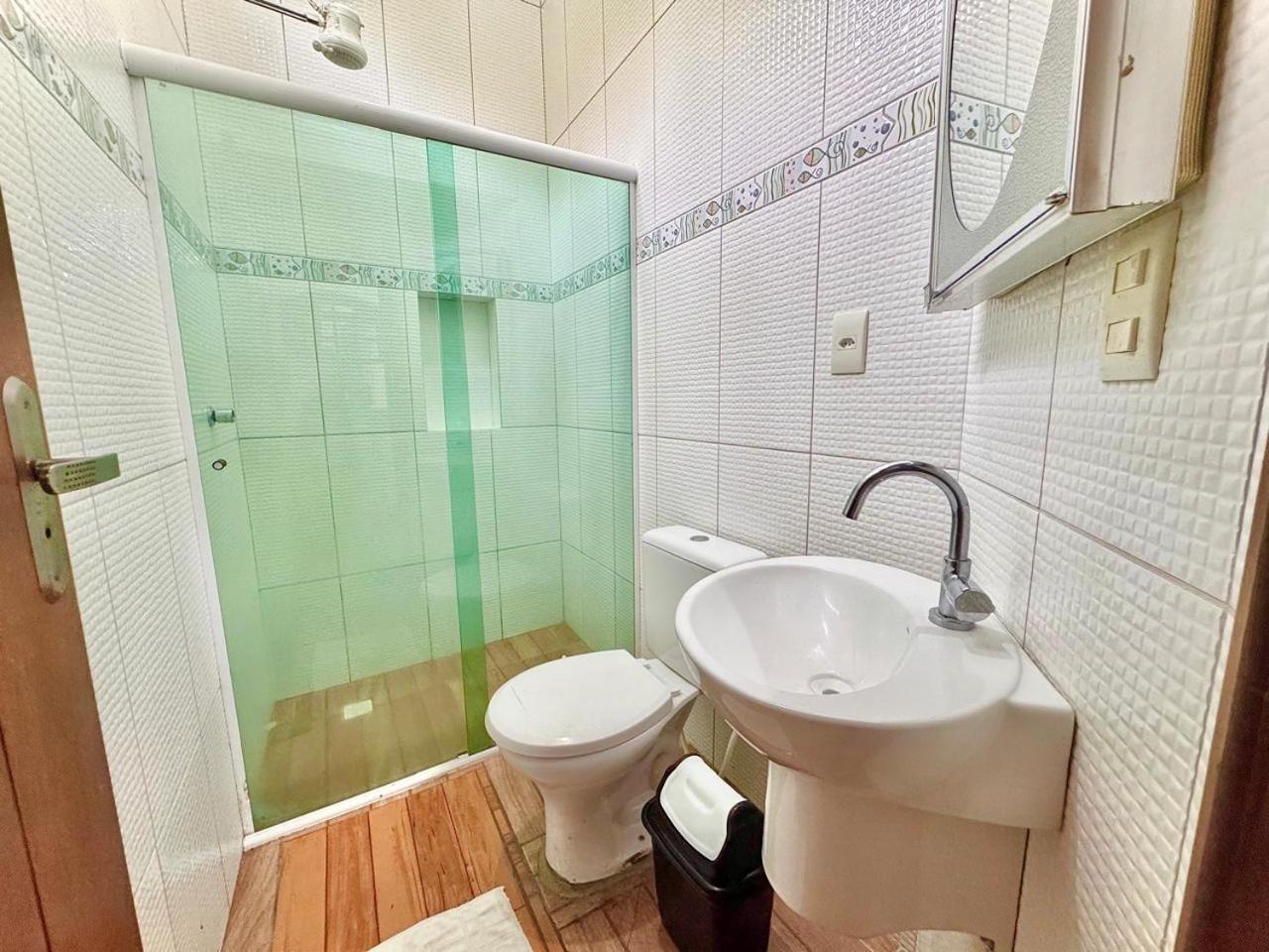 Casa de 2 quartos e 1 mezanino na ilha do Mel próximo ao mar