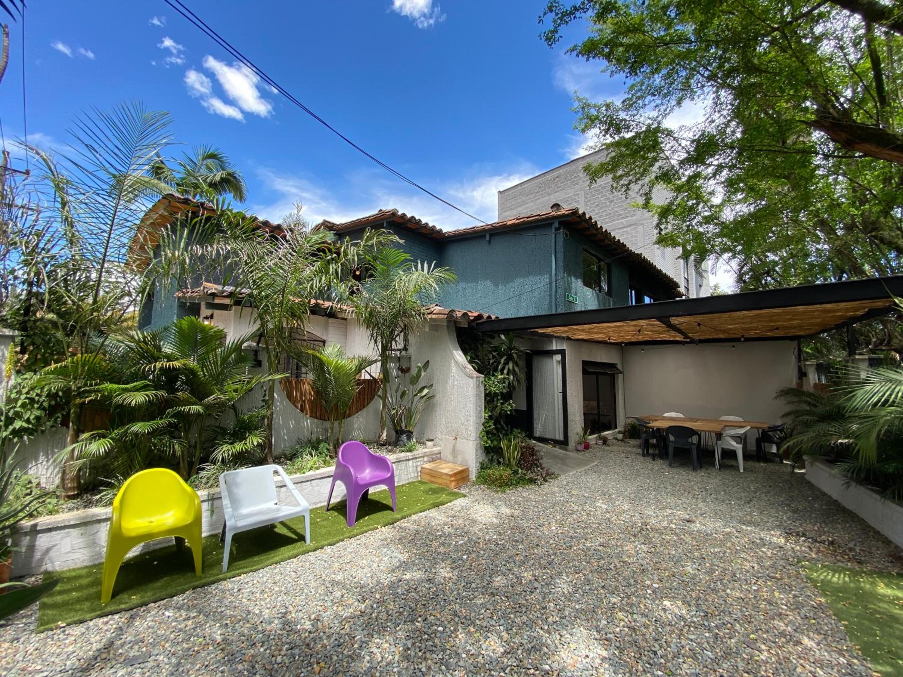 Casa Mosaiko Patio Bonito