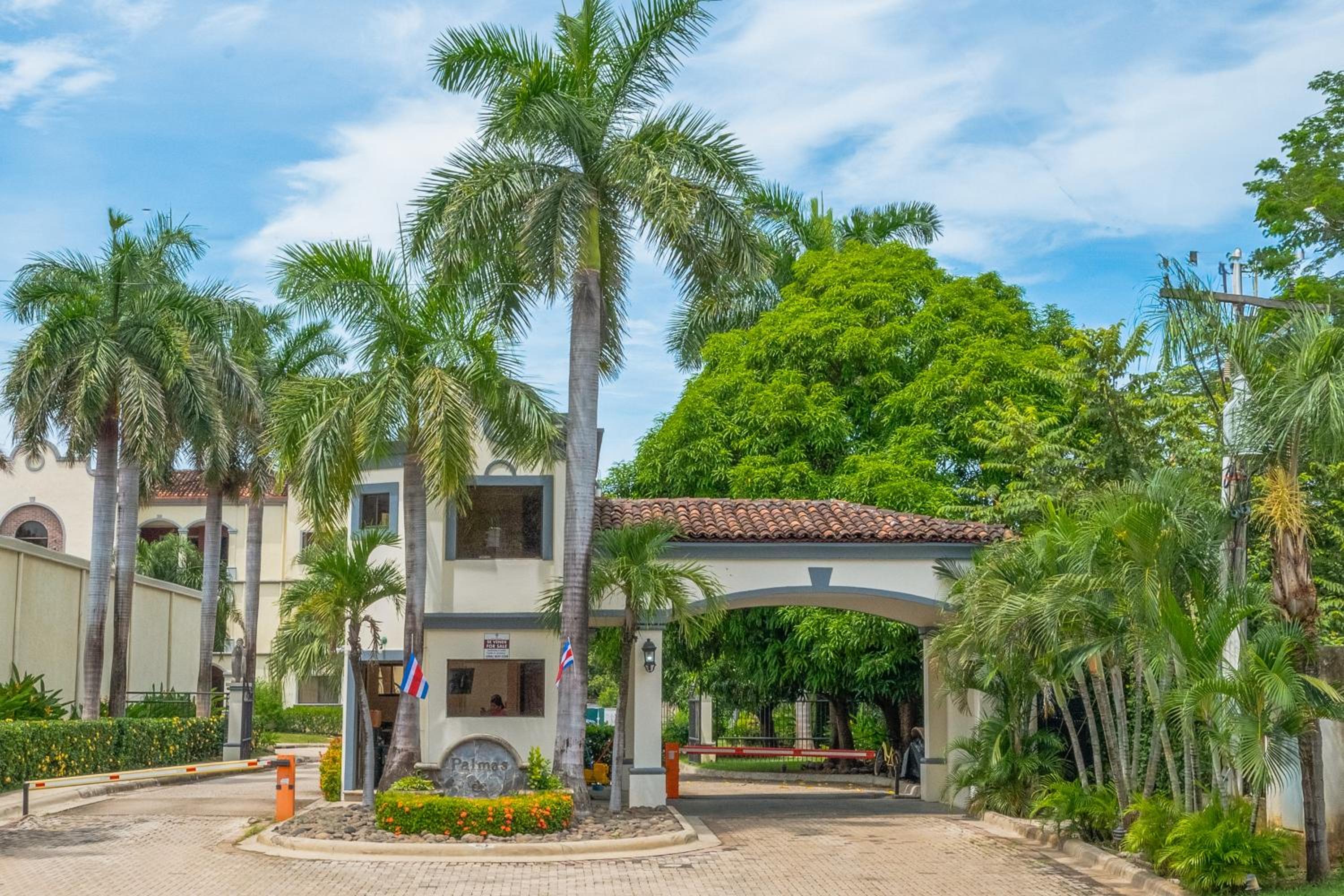 Palmas de Tamarindo 24B
