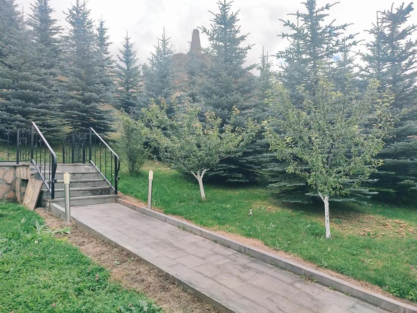 Vardisubani Villa
