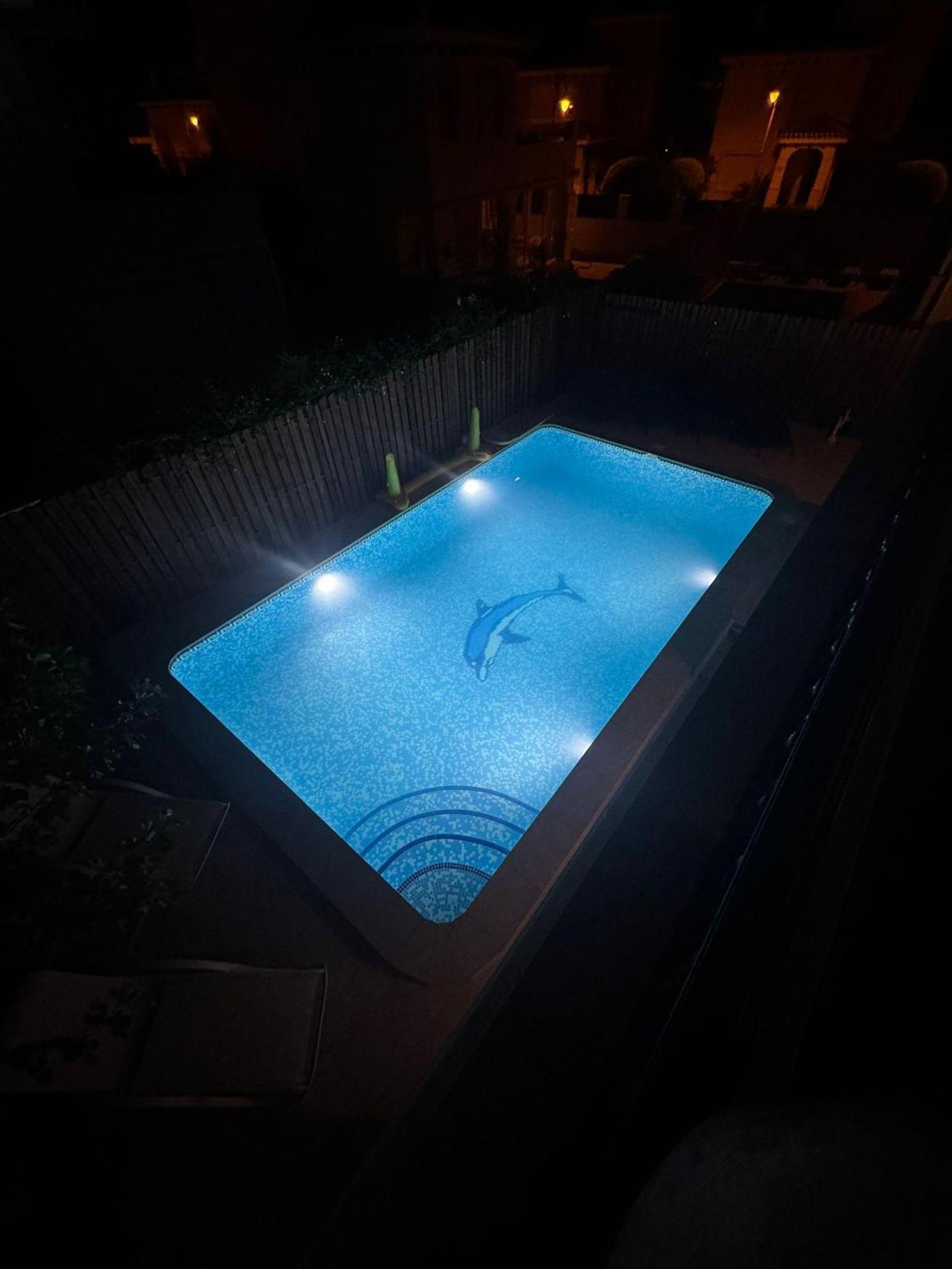 4 Bed Villa-Sleeps 8-Private Pool-Golf Resort view 3