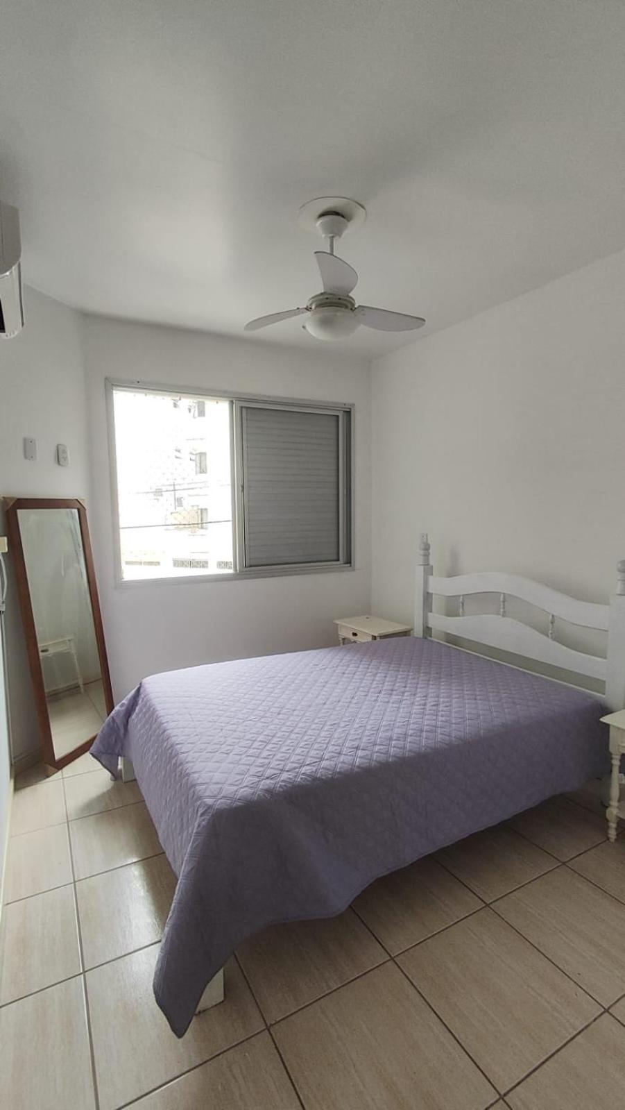 Amplo apartamento próximo ao Mar-Mar Grosso-Laguna