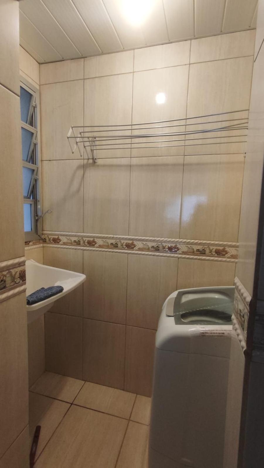 Amplo apartamento próximo ao Mar-Mar Grosso-Laguna