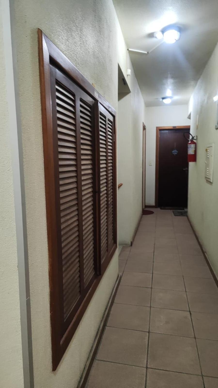 Amplo apartamento próximo ao Mar-Mar Grosso-Laguna
