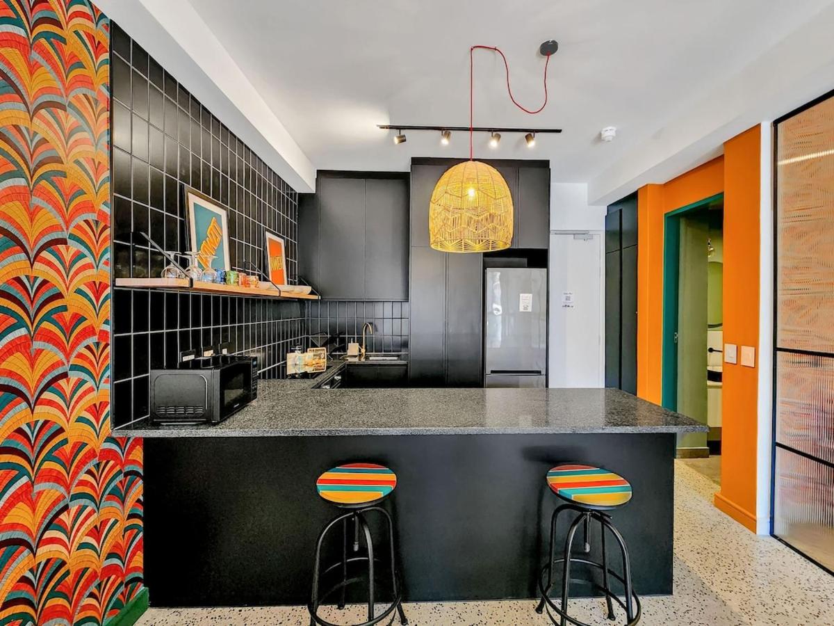 Chic Urban Apartment • Prime Cape Town Location