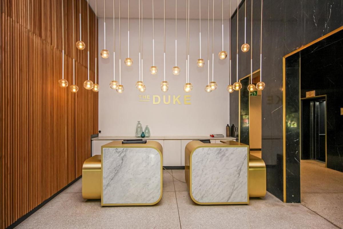 Chic Urban Apartment • Prime Cape Town Location