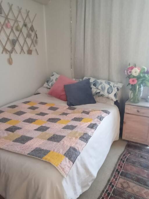 Hildegard's Central Stellenbosch River Townhouse