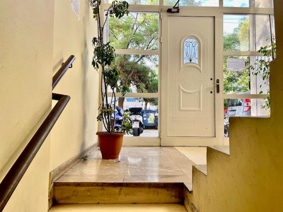 Beautiful apartment in Athens center