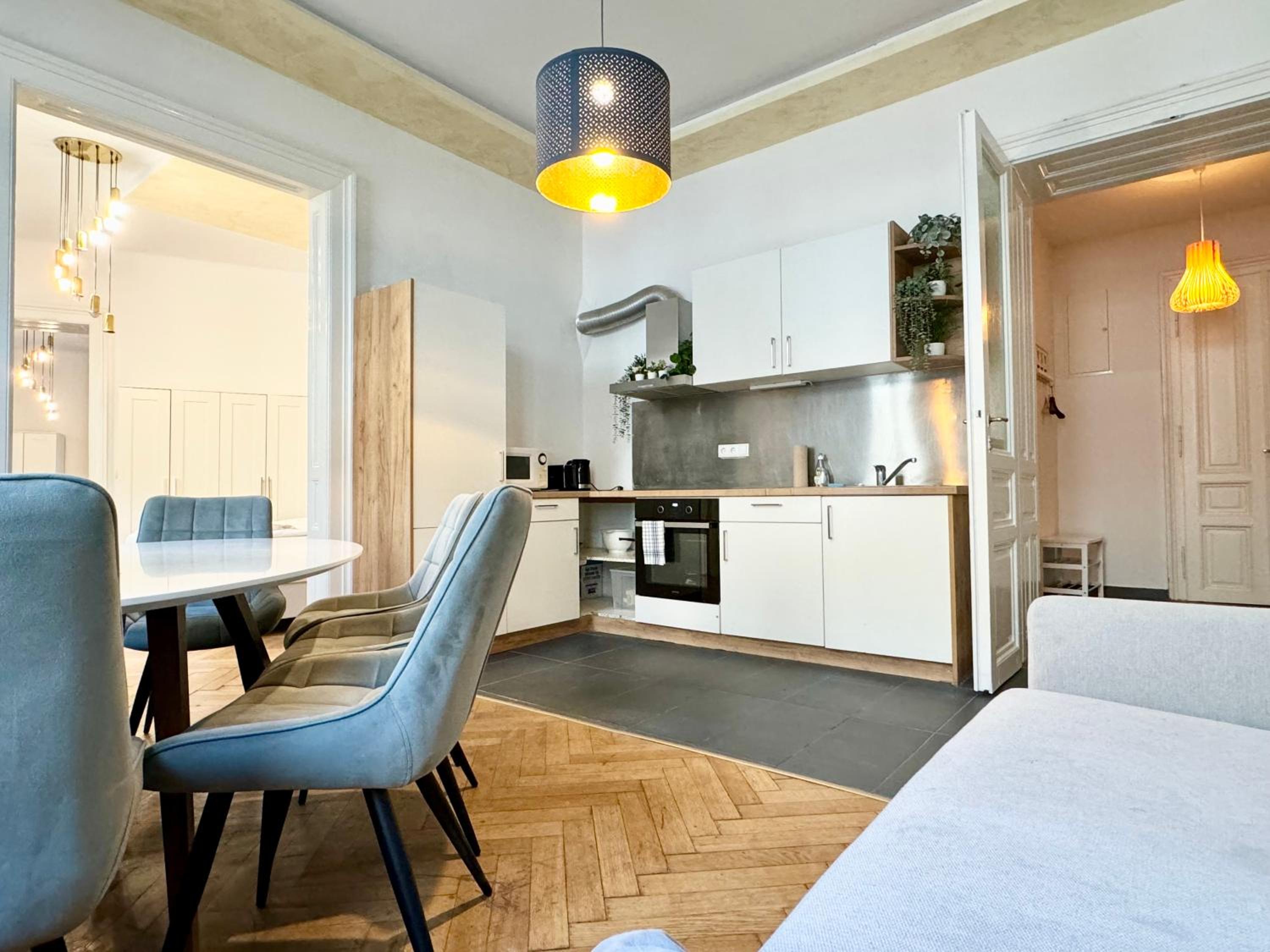 Premium Apartment located at the famous Vienna Kutschkermarkt
