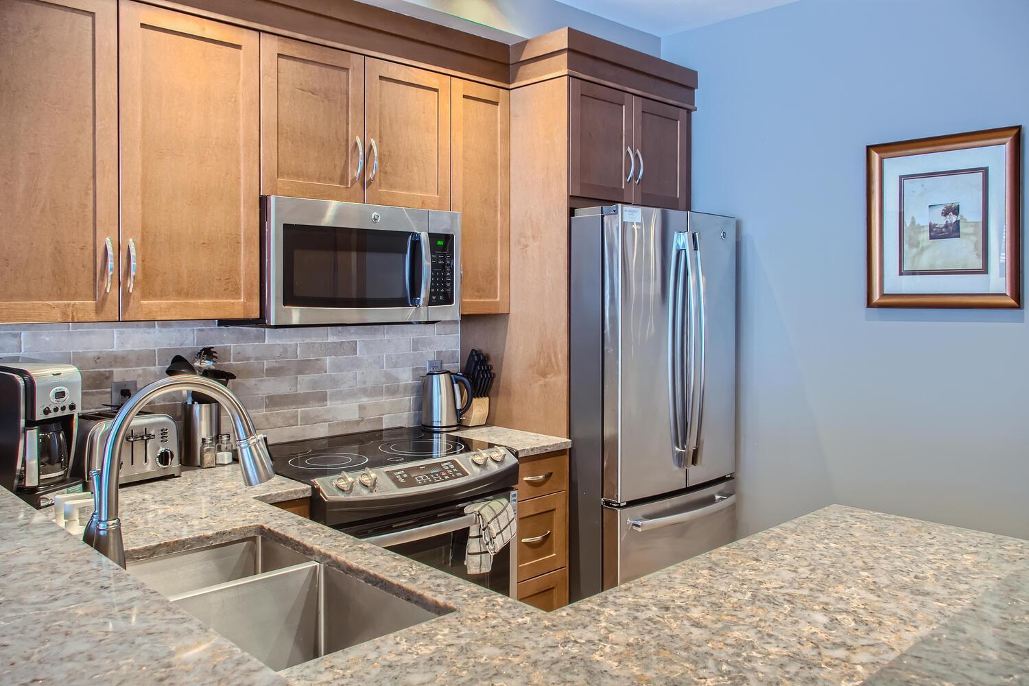 Stonegate Resort Unit B207