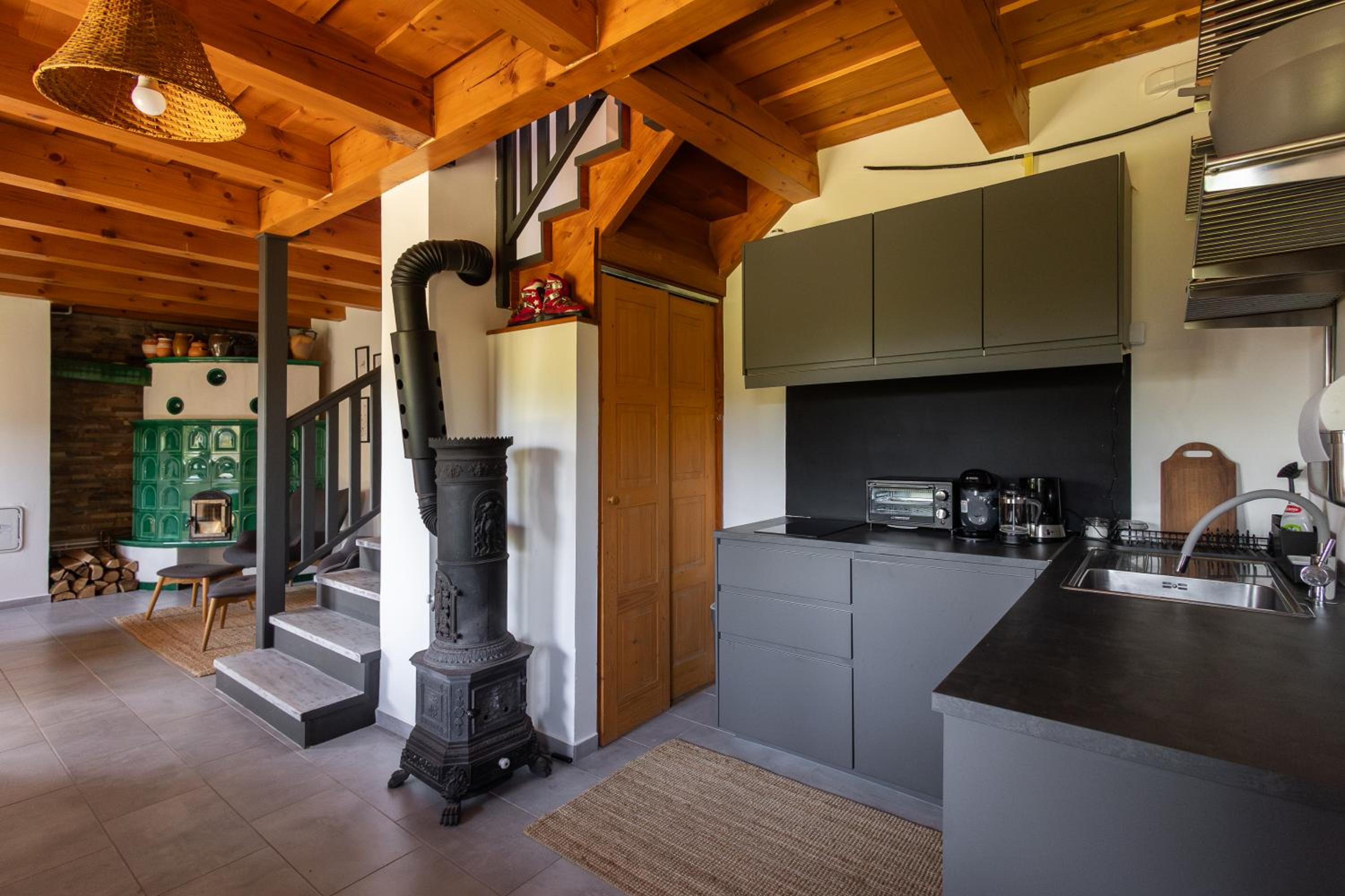 Montem Mini view 3